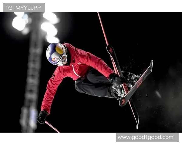 武汉攀岩队在极限运动会中以89分稳居积分榜首位